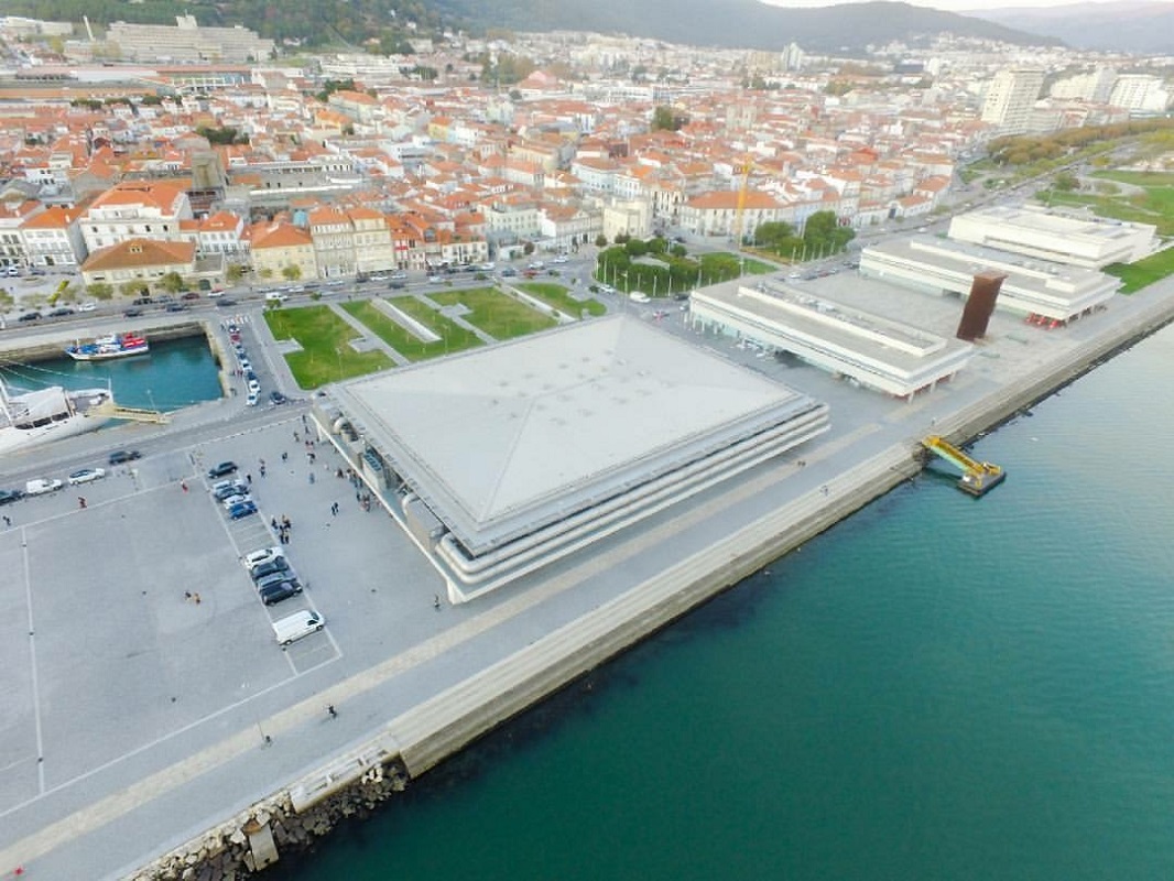 V deo Unidade De Retaguarda Instalada No Centro Cultural De Viana Do 