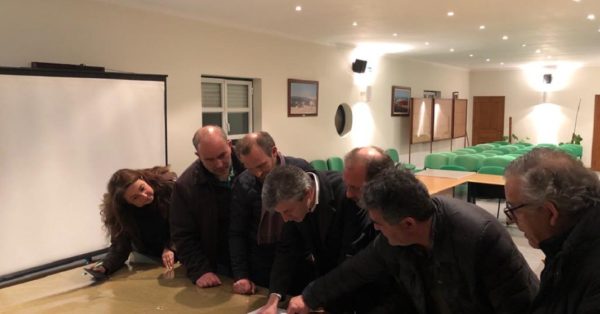 Autarcas das freguesias do Vale do Neiva reúnem para discutir nova