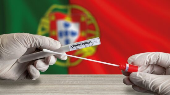 Portugal é o país da União Europeia com mais novos casos e o segundo do mundo