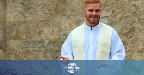 Padre Christopher Sousa desenhou cartaz da romaria de Santa Marta de  Portuzelo | Rádio Geice