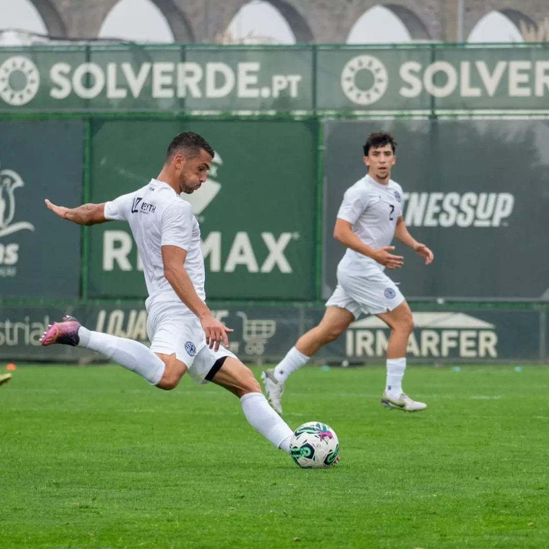 SC Vianense dispensou guarda-redes iraniano a cinco dias do início do  campeonato