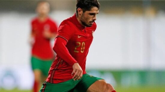 Portugal joga hoje apuramento para o Mundial com Pedro Neto no onze inicial