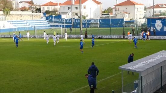 SC Vianense SAD perde frente ao Vitória SC