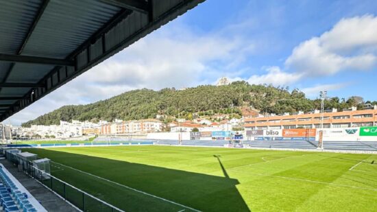 Este domingo! Vianense recebe líder do Campeonato de Portugal