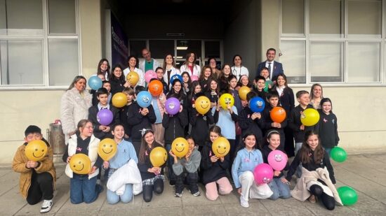 Alunos do Colégio do Minho levam “corações” ao Hospital de Viana