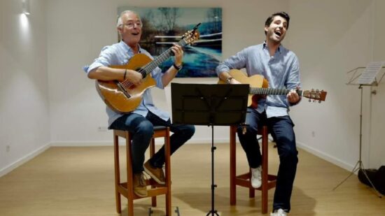 Este sábado! Cândido Miranda e o filho cantam “Canções de Abril” em Tregosa