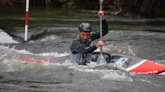 Atleta da DKC de Viana convocado para Europeu de Slalom e de Kayak Cross