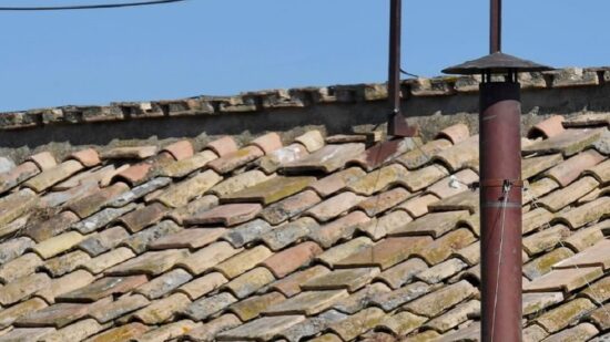 Habemus Papam: saiba a que horas é que vai sair fumo (negro ou branco)