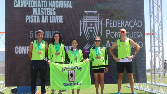 Atletas do Grupo Grupo Juvenil de Vila de Punhe são campeões nacionais Master