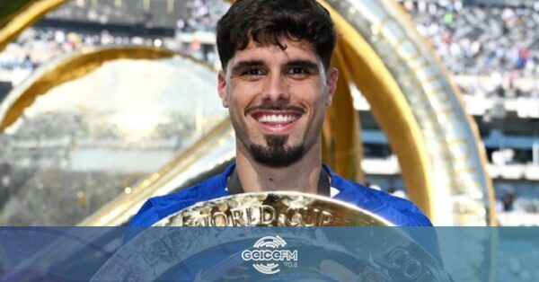 Pedro Neto conquista Mundial de clubes: “Isto é para ti parceiro ...
