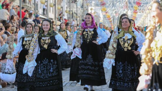 VianaFestas esclarece processo de inscrições para tradicional Desfile da Mordomia
