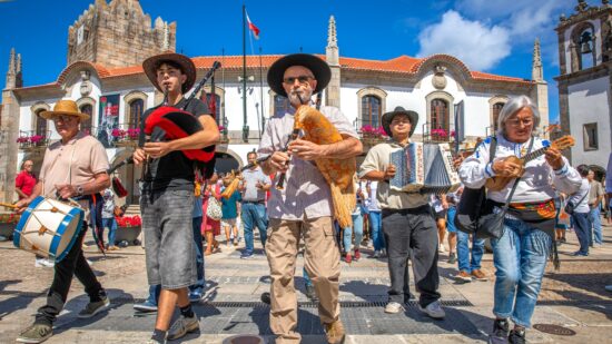 Romeiros cumprem tradição até São João d’Arga