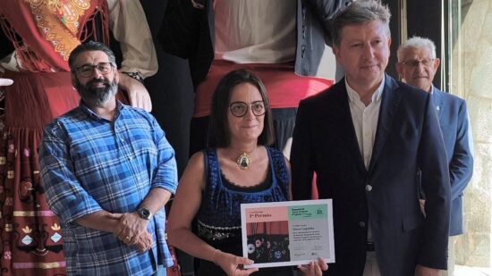 Dona Cegonha vence concurso de montras da Romaria d’Agonia 2025