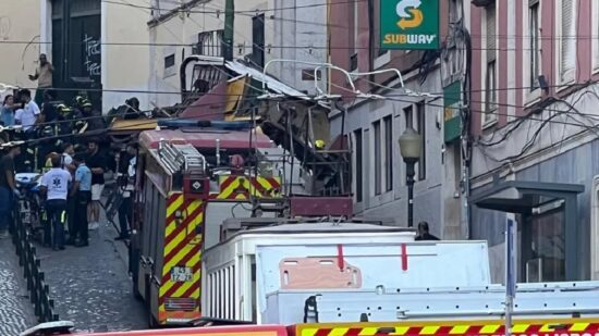 Lisboa: 15 mortos no descarrilamento do Elevador da Glória
