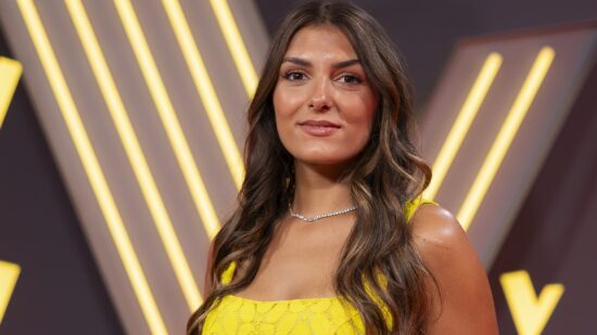 Jovem cantora de Vila Praia de Âncora brilha no The Voice