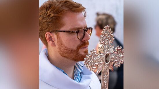 Padre Christopher Sousa homenageado pela comunidade de Santa Marta de Portuzelo