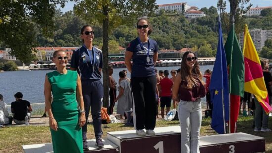 Viana Natação Clube conquista pódios em duas provas de águas abertas