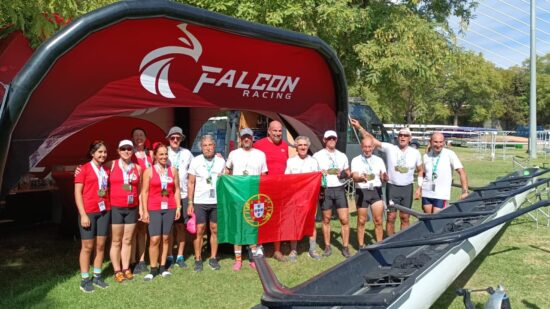 Sete medalhas de ouro para remadores do Alto Minho na Regata Internacional de Masters em Sevilha