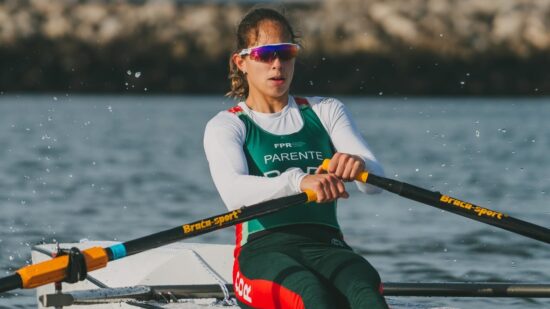 Vianense Bruna Parente representa Portugal no Mundial de remo de mar