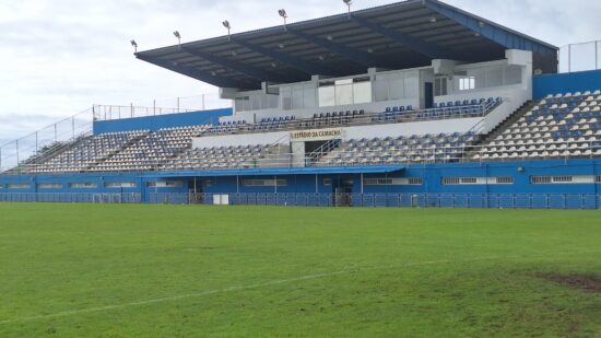 SC Vianense SAD joga na Madeira frente à AD Camacha