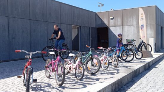Viana acolhe Festival do Pedal e passeio de bicicleta entre decorações de Natal