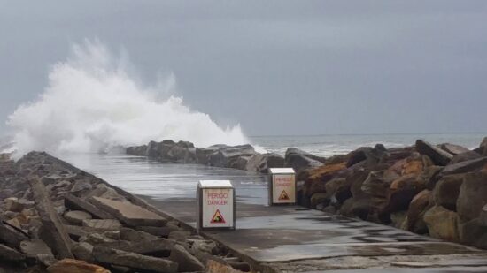 Barras de Caminha e de Vila Praia de Âncora encerradas à navegação