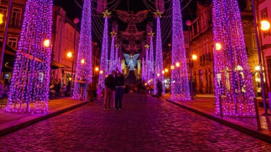 Circulação condicionada no centro de Viana do Castelo durante o período natalício