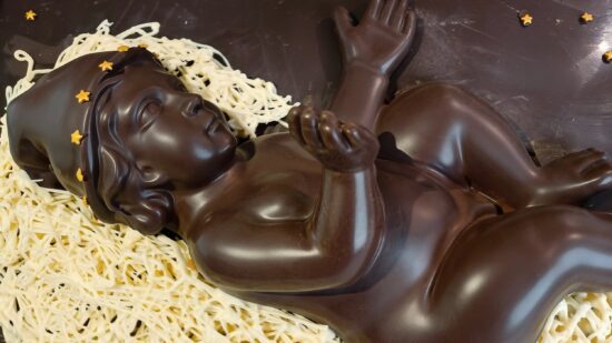 Menino Jesus de Chocolate em exposição na aldeia natal de Freixieiro de Soutelo