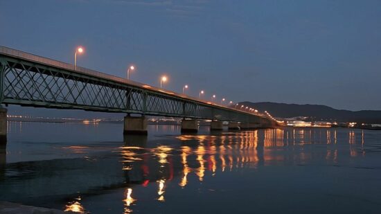 Ponte Eiffel vai estar cortada durante a noite
