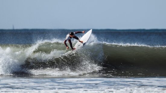 Praia do Cabedelo acolhe II Etapa do Circuito Regional de Surf do Norte