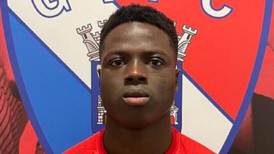 Dionísio Mendonça reforça o SC Vianense