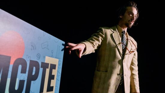 “Ligas ou desligo-te?” sobe ao palco do Sá de Miranda