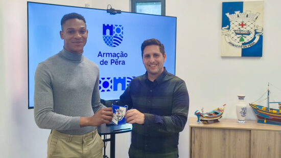 Atleta do Olímpico Vianense distinguido em Armação de Pêra