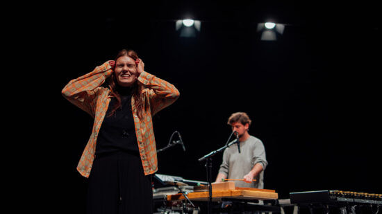“Devo dançar também no escuro?” sobe ao palco do Sá de Miranda