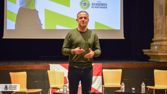 Duarte Gomes em sessão de esclarecimento em Ponte de Lima