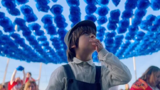 Mazarefes ergue manto de 15 mil flores na Romaria das Boas Novas