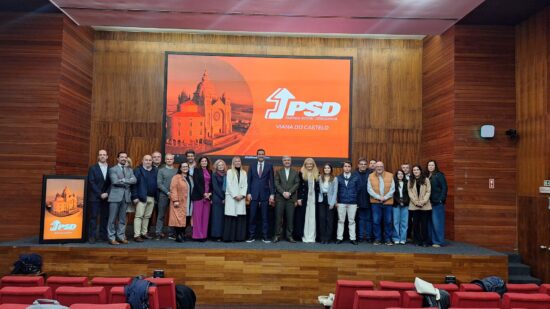 Duarte Martins toma posse como presidente da concelhia do PSD de Viana