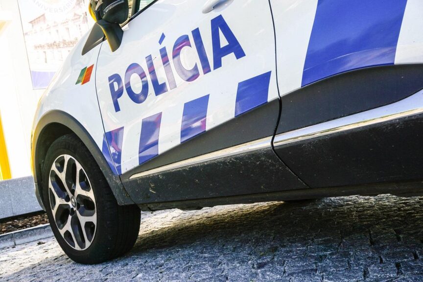 PSP de Viana detém quatro pessoas por conduzir sem carta e desobediência