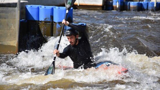 Lucas Jacob representa Portugal na Taça do Mundo de slalom na Eslovénia