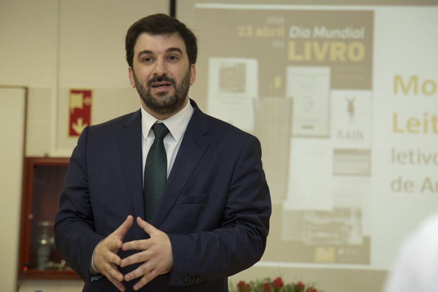 “Nas guerras dos ricos morrem os pobres” em debate no Café Concerto do Teatro Sá de Miranda