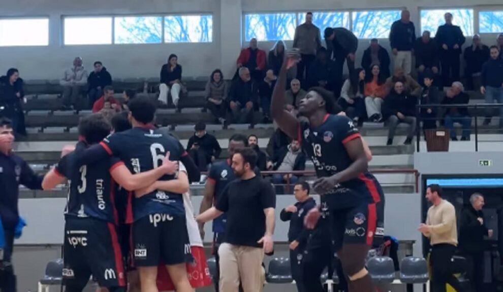 VC Viana regressa ao principal escalão do voleibol nacional