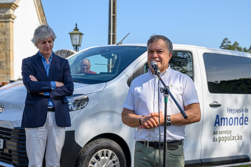 Viana: Amonde tem uma nova carrinha de 9 lugares para transporte escolar
