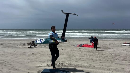 Praia do Cabedelo recebe Mundial de Formula Kite com atletas de 30 países