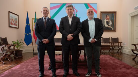 Viana é palco da 1º Encontro Internacional de Ball de Bastons e Ball de Pastorets