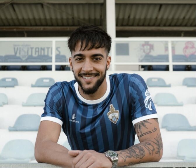 Rashid é o primeiro reforço do SC Vianense para a Liga 3