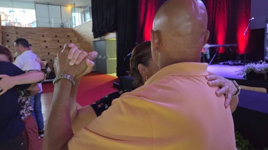 Cerca de 1.000 bailarinos vão dançar tango argentino em Viana