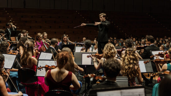 Mais de 200 músicos levam “Ressurreição” de Mahler ao Centro Cultural de Viana