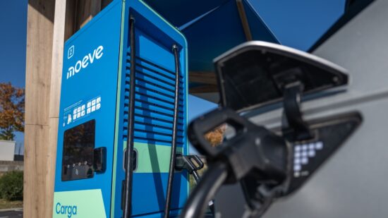 Mobilidade elétrica na A28: Viana recebe novo ponto de carregamento ultrarrápido