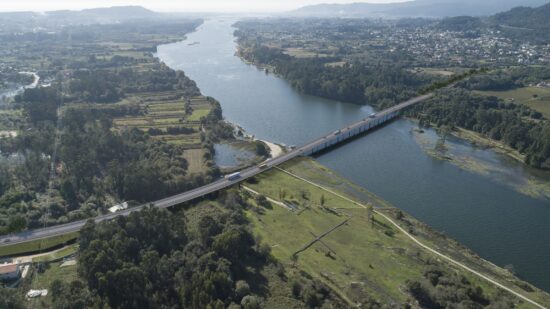 Viana: Concluída a construção da nova travessia sobre o rio Lima