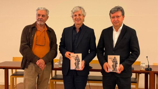 Câmara de Viana apresentou tomo 59 dos Cadernos Vianenses